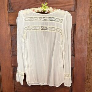 Elegant Cream Lace Reformation Women's Top